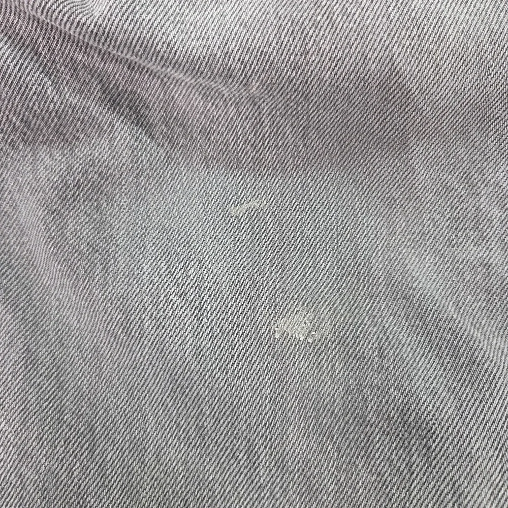 Vintage Levis 501 Jeans Mens Gray Button Fly Made USA Stains Fits‎ 29x31